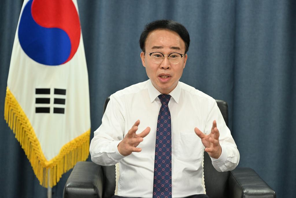 1. 취임 100일 박성호 부산진해경제자유구역청장