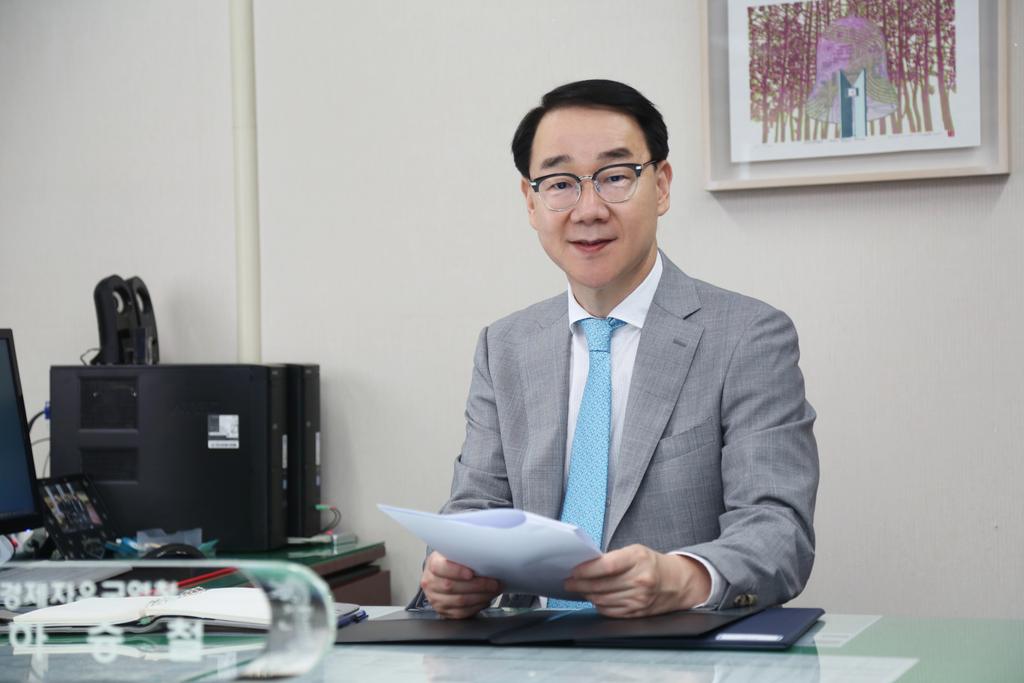 하승철 부산진해경제자유구역청장