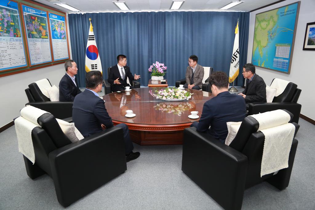 대한건설협회 경남도회장 부산진해경제자유구역청 내방